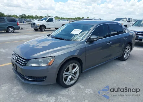2014 Volkswagen Passat 1.8T Se из США, поврежденный, VIN 1VWBS7A37EC120790